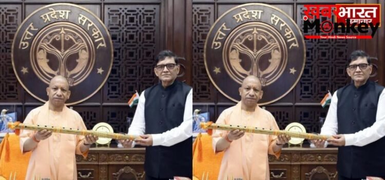 UP News: CM योगी से DM की मुलाकात, पीलीभीत के विकास कार्यों पर अहम चर्चा…