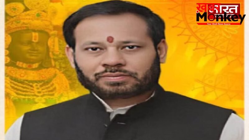 UP News: सालों पहले बागी होने का आज मिला फायदा, योगी कैबिनेट में जगह मिलते ही लाइमलाइट में छाएं मनोज पांडे…