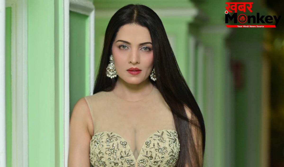 पति के लिए छोड़ा था Career, अब Austria में बच्चों के लिए लड़ रही हैं Celina Jaitly