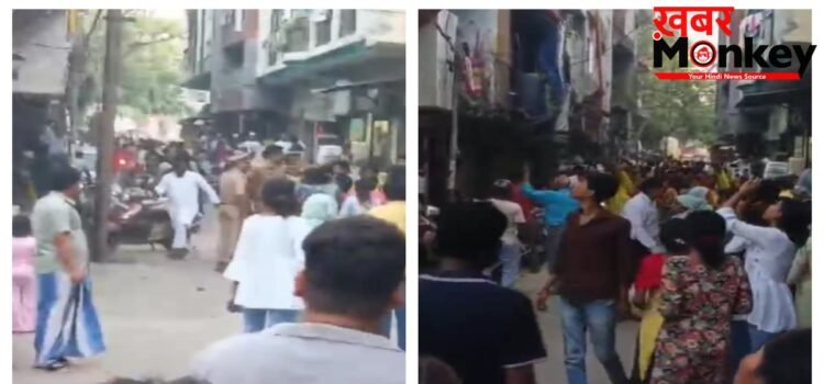 गाजियाबाद: देवी मंदिर से लौट रहे लोगों पर विशेष समुदाय के युवकों का हमला, महिलाओं के कपड़े फाड़े, नौ लोग घायल