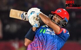 IPL 2026 | जीत के जश्न के बीच Delhi Capitals को झटका: कप्तान अक्षर पटेल पर लगा 12 लाख का जुर्माना