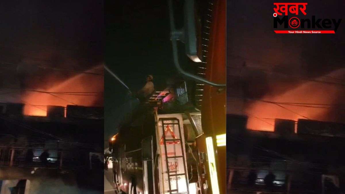 गाजियाबाद में AC के सर्विस सेंटर में लगी भीषण आग, कई धमाकों के साथ फटे एसी गैस सिलेंडर और कंप्रेसर, एक शख्स की मौत