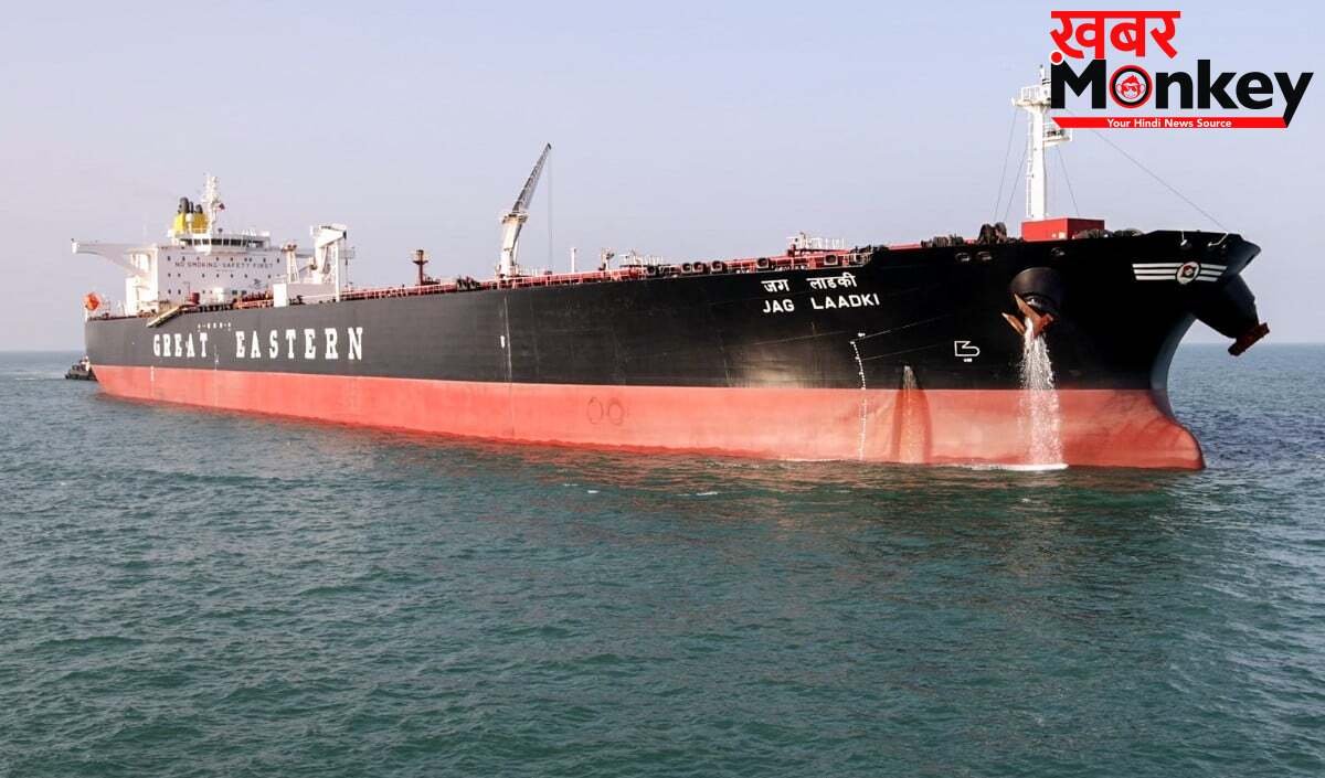 Iran के खतरे के बीच 'घोस्ट मोड' में तेल टैंकर! Strait of Hormuz पार करने के लिए अपनाई जा रही नई रणनीति