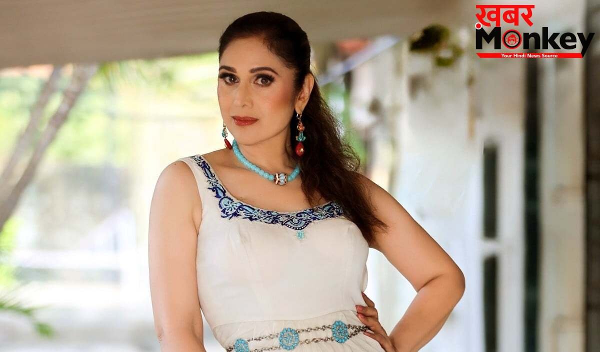 बॉलीवुड में फिर कदम रखेंगी 'दामिनी' फेम Meenakshi Seshadri, 62 की उम्र में फिल्मों और ओटीटी के लिए तलाश रहीं प्रभावशाली भूमिकाएं