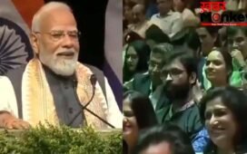 मोदी के सामने अचानक क्या चिल्लाया ये शख्स, क्यों हंसने लगे हजारों लोग !