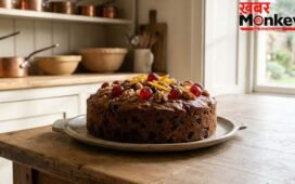 Mother's Day 2026 Special Recipe: इस बार मां के लिए खुद बेक करें केक, किचन में बातों के बहाने बिताएं यादगार पल