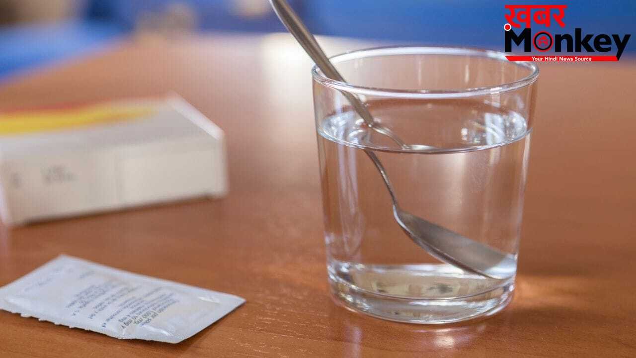 गर्मी में बार-बार ORS पीना सही है या नुकसानदायक? डॉक्टरों ने बताया किसे जरूरत और किसे नहीं