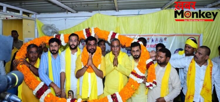 जिस पर लगा था अजीत सिंह की हत्या का आरोप, उसी ‘प्रदीप कबूतरा’ को राजभर की पार्टी में किया गया शामिल, गर्माया विवाद