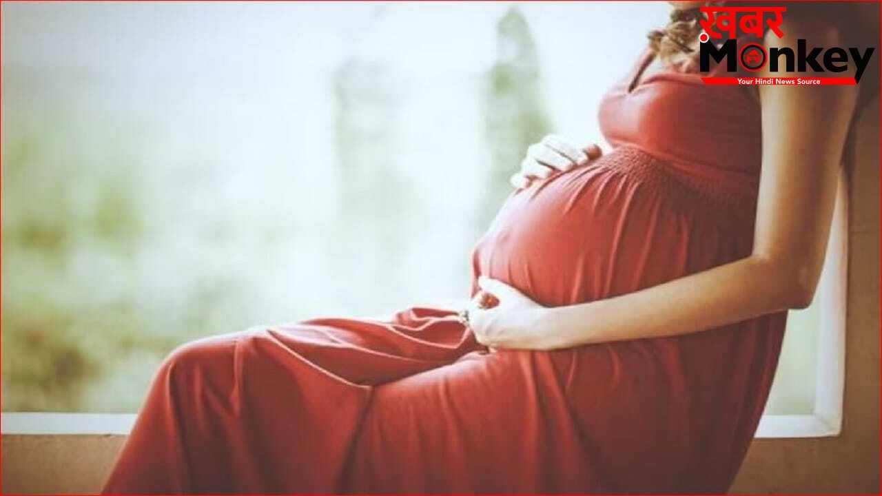 अब दिल्ली में प्रेग्नेंट महिला की संदिग्ध मौत से बवाल, चौथी मंजिल से गिरी, परिवार बोला- लव मैरिज की थी, ससुराल वाले…