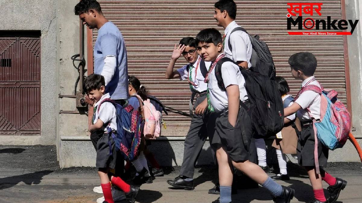 यूपी में भीषण गर्मी की वजह से कई जिलों में स्कूल बंद करने के आदेश, कानपुर में 31 मई तक अवकाश घोषित