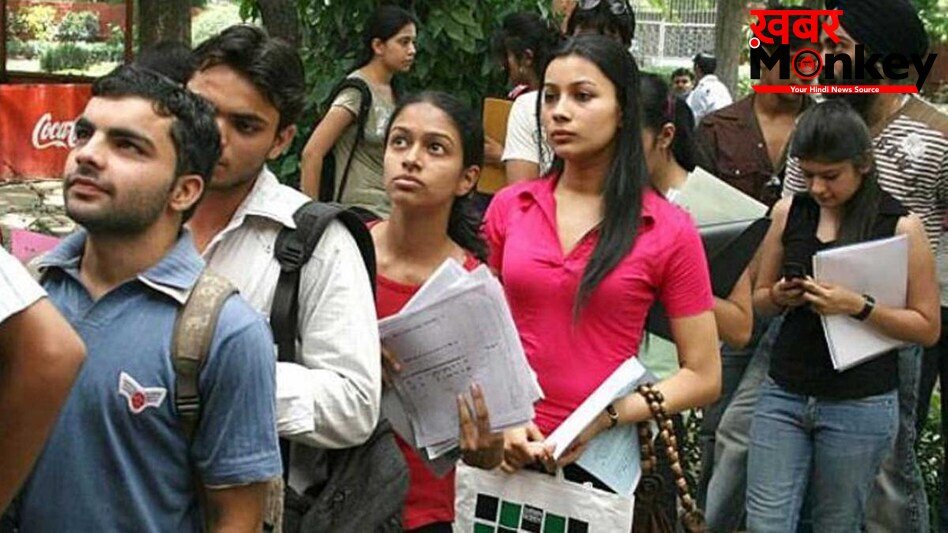 CUET-UG परीक्षा में फिर सामने आई बड़ी लापरवाही, तकनीकी खराबी के चलते नोएडा में एग्जाम रद्द, छात्रों का जबरदस्त हंगामा