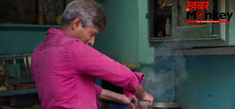 Dehydration in Summers: भरी गर्मी में भी चाय पीने की है आदत, डिहाइड्रेशन से बचाएंगी ये चीजें