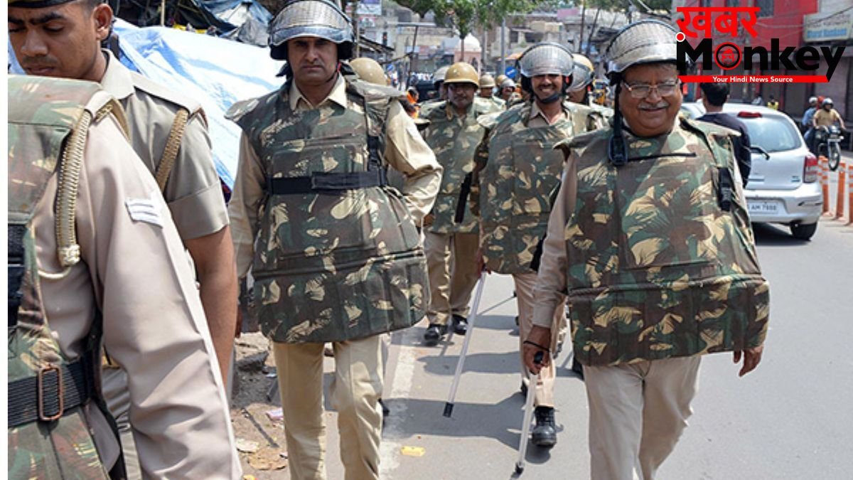 यूपी: रायबरेली, उन्नाव, हरदोई और खीरी जिले में शातिर अपराधियों के खिलाफ चलाया जा रहा सघन अभियान
