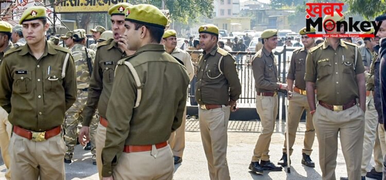 पति ने पत्नी की हत्या कर शव को दफनाया, फिर बेटी की भी गला घोंटकर की हत्या, वजह जान रह जाएंगे हैरान पति ने पत्नी की हत्या कर शव को दफनाया, फिर बेटी की भी गला घोंटकर की हत्या, वजह जान रह जाएंगे हैरान