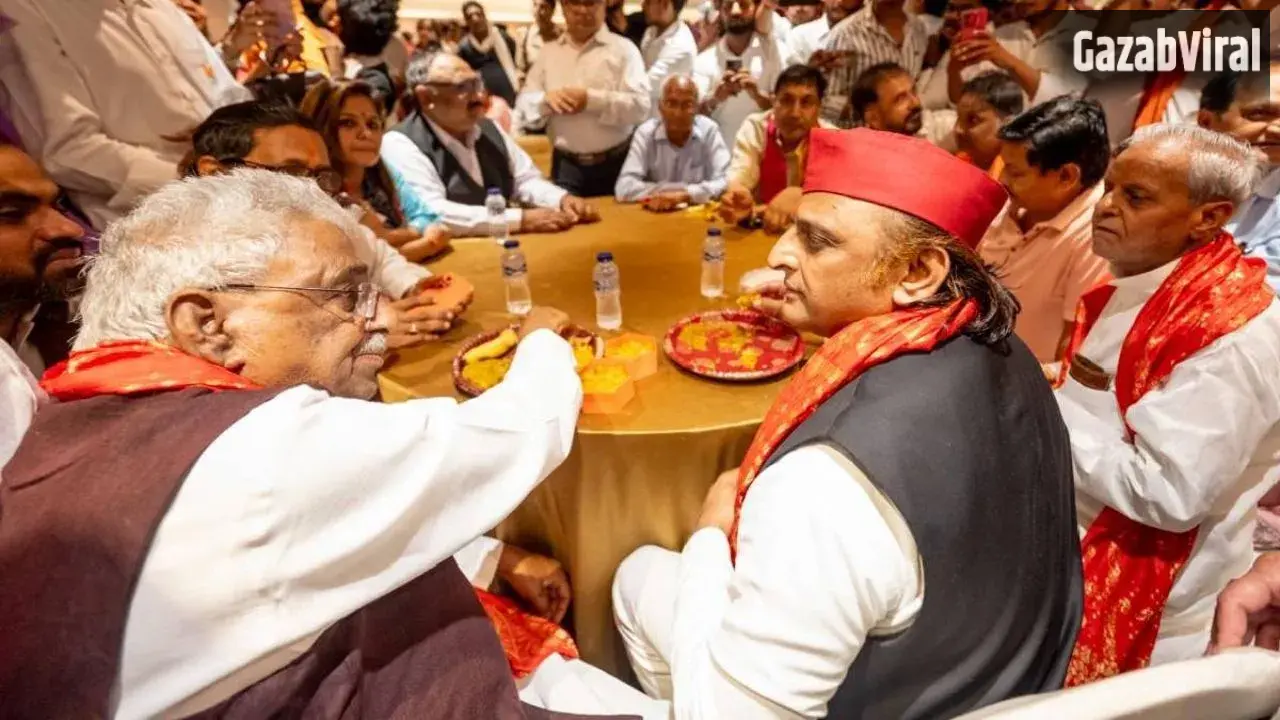 UP Election 2027: अखिलेश ने चला ‘ब्राह्मण कार्ड’ तो मायावती को याद आया 2007, चुनाव से पहले सियासी हलचल तेज​