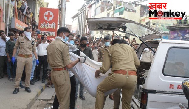 4 लाशों के पास पडा था गत्ताः लिखा था ‘बंटी-बबली, बहू ने मारा’-कांप गया मौहल्ला