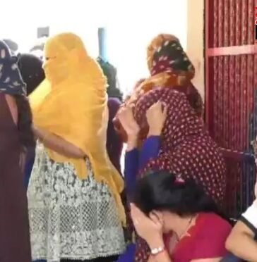 27 युवतियां, 6 युवक और स्पा सेंटर, मॉल के अंदर मचा रखी थी गंद, घुसी पुलिस तो…