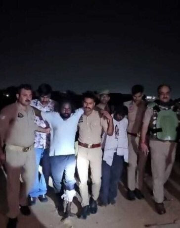 झांसी में खाकी का खौफ! चर्चित गौरीशंकर हत्याकांड पुलिस ने आरोपियों को चटाई धूल, एनकाउंटर में 2 अरेस्ट