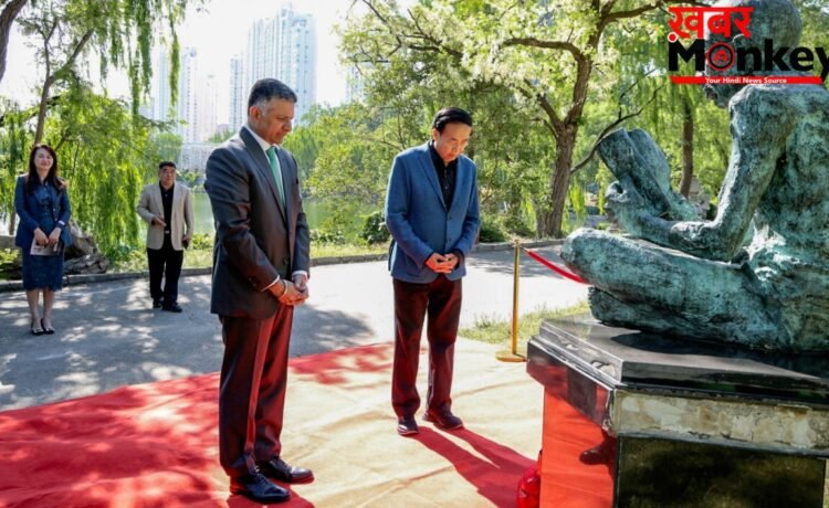 India-China Tension के बीच Beijing से संदेश, Ambassador Doraiswami ने याद दिलाई 2000 साल की दोस्ती India-China Tension के बीच Beijing से संदेश, Ambassador Doraiswami ने याद दिलाई 2000 साल की दोस्ती