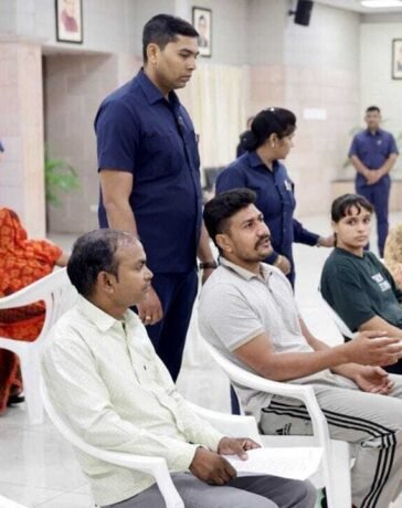 जनता दर्शन में अधिकारियों को मिला टारगेट…समय सीमा के भीतर समस्याएं निपटाने का सख्त निर्देश