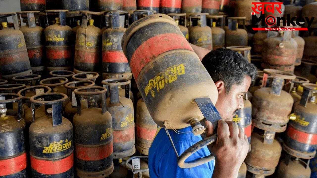 6 माह में 97% महंगा हुआ 19 किलो का सिलेंडर, 5 किलो के एलपीजी में भी इजाफा