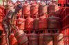 ₹29 महंगा हुआ 14.2 किलो वाला LPG सिलेंडर, जानें आपके शहर में अब कितने रुपये में मिलेगा घरेलू गैस सिलेंडर