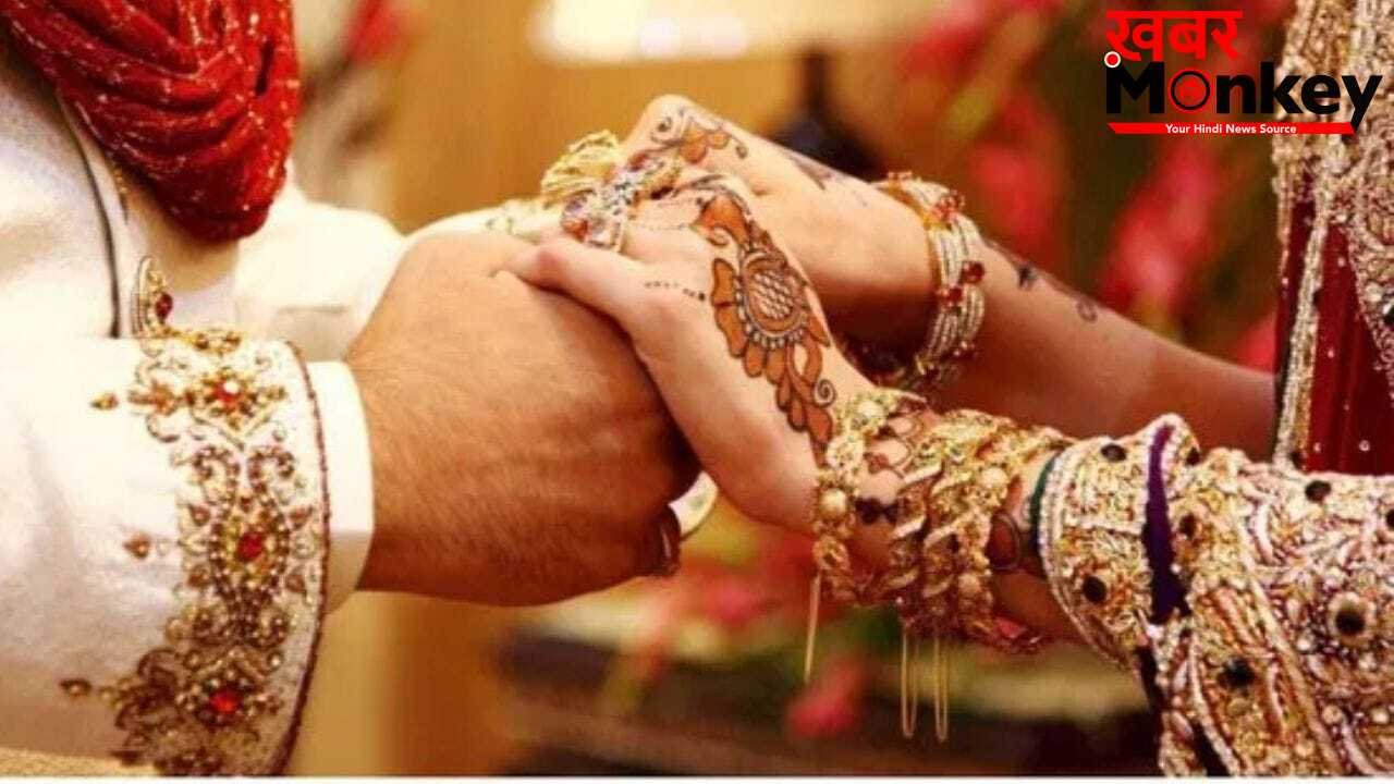फेसबुक पर प्यार, मंदिर में प्रेमी संग रचाई शादी… मिर्जापुर में 2 बच्चों की मां की लव स्टोरी, पति हैरान रह गया!