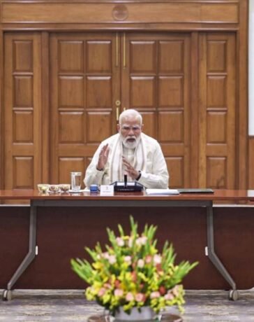 पीएम मोदी ने EAC-PM के साथ की अहम मीटिंग, पश्चिम एशिया में जारी तनाव के बीच अर्थव्यवस्था को मजबूत करने पर हुई चर्चा