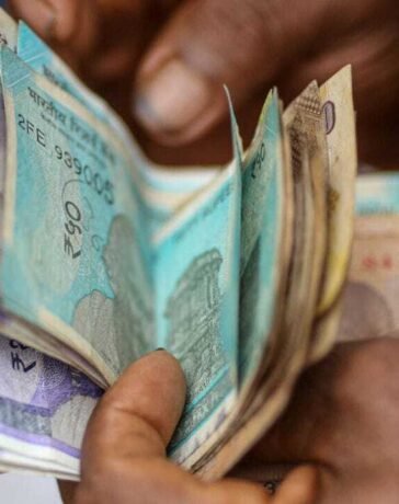 तेल की बढ़ती कीमतें बिगाड़ सकती हैं अर्थव्यवस्था का संतुलन, RBI ने दी बड़ी चेतावनी!