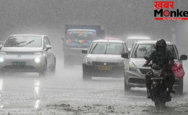 Weather Update: जरा संभलकर! दिल्ली-UP समेत 17 राज्यों में आंधी-बारिश का अलर्ट, 90KM की रफ्तार से चलेंगी हवाएं