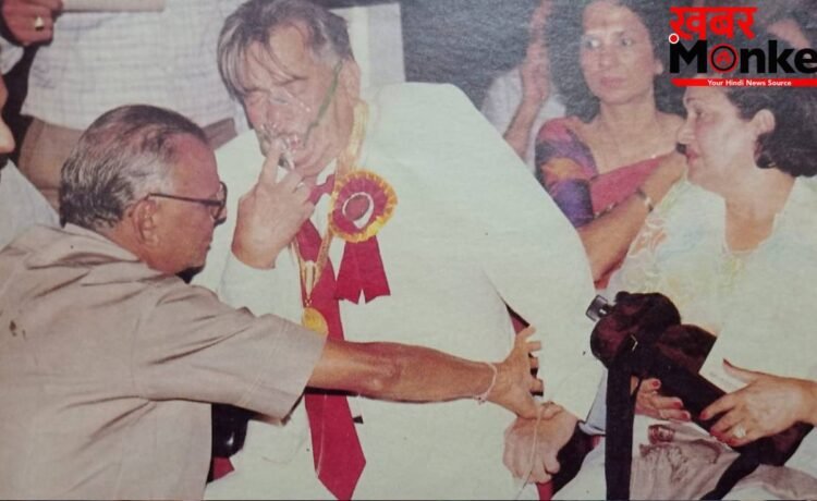 जब राज कपूर को मिला फिल्मों का सबसे बड़ा अवॉर्ड, ऑक्सीजन मास्क लगाए व्हीलचेयर पर पहुंचे एक्टर, एक महीने बाद हुई मौत