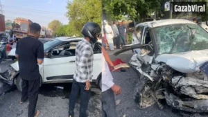 Agra-Dholpur Highway Road Accident: आगरा-धौलपुर हाईवे पर भीषण सड़क हादसा, तीन की मौत; 11 घायल​