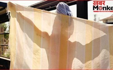 लव प्रपोजल ठुकराया तो चिढ़ गया सरकारी बाबू, लेडीज टॉयलेट में लगा दिया स्पाई कैमरा, फिर…