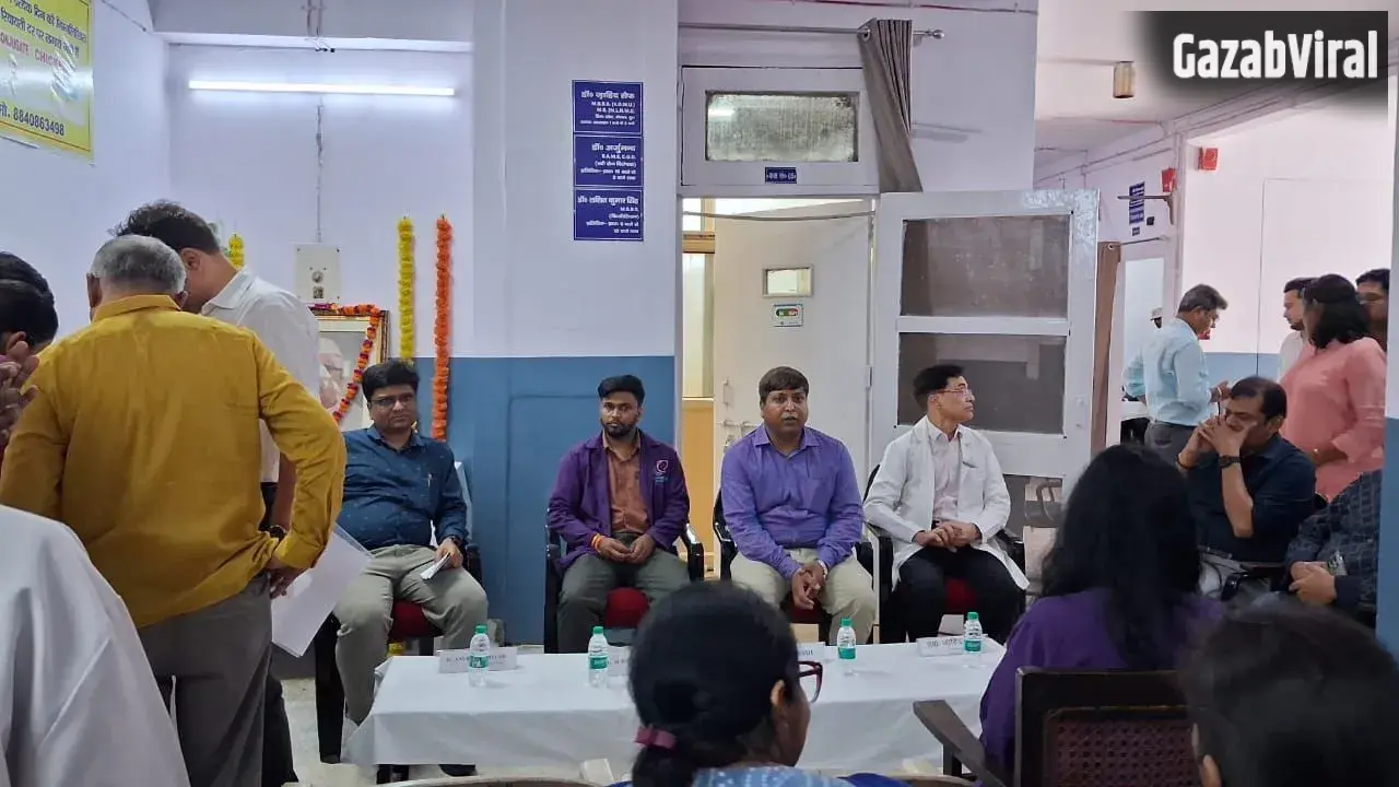 लखनऊ: हरबिलास बाल चिकित्सालय का स्वर्ण जयंती समारोह, बच्चों के लिए लगा ‘ऑटिज्म और हियरिंग स्क्रीनिंग’ कैंप​