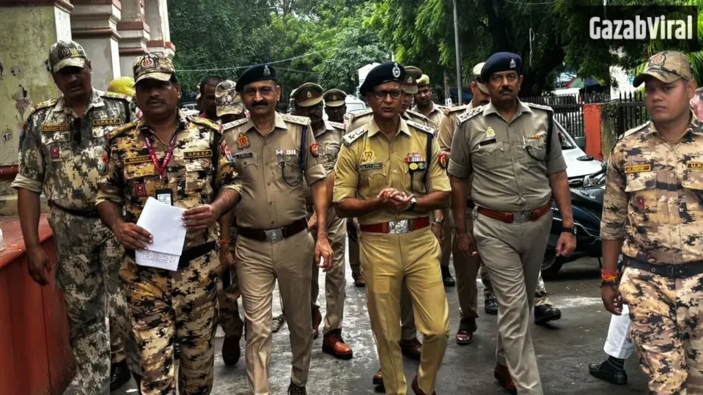 आगरा में हाई अलर्ट सुरक्षा का रिव्यू: UPSSF की उच्चस्तरीय समिति ने मेट्रो और जिला न्यायालय का किया निरीक्षण​