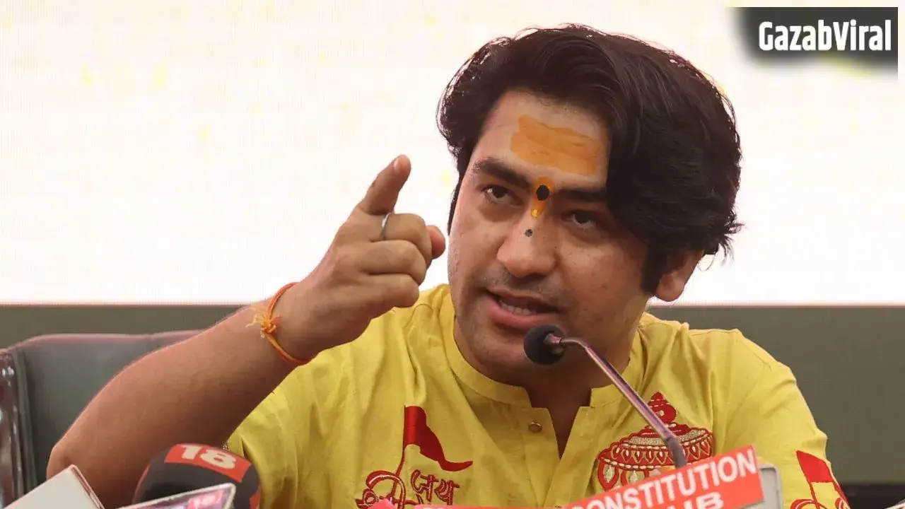 कलयुग से ज्यादा छलयुग! राम मंदिर मामले में धीरेंद्र शास्त्री का बड़ा बयान, बोले- मठ-मंदिरों को बना रहे निशाना​
