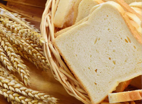 क्या आप भी सुबह-सुबह खाते हैं टेस्टी ब्रेड का नाश्ता? सेहत पर पड़ सकता है ये असर