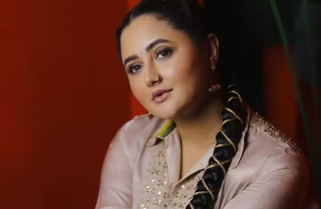 करोड़ों के क़र्ज़ में ऐसी डूबी एक्ट्रेस कि सड़क पर बितानी पड़ी थीं रातें! “ • ˌ करोड़ों के क़र्ज़ में ऐसी डूबी एक्ट्रेस कि सड़क पर बितानी पड़ी थीं रातें! “ • ˌ