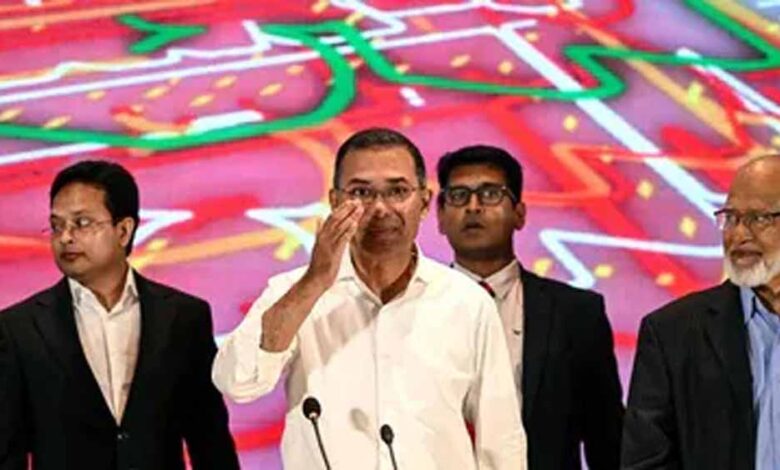 बांग्लादेश में नए पीएम का 17 को होगा शपथ ग्रहण, भारत और चीन समेत 12 देशों को भेजा न्योता बांग्लादेश में नए पीएम का 17 को होगा शपथ ग्रहण, भारत और चीन समेत 12 देशों को भेजा न्योता