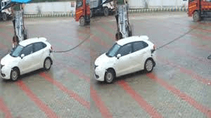पेट्रोल भरवाया और कार लेकर भाग गया शख्स: नोजल तोड़ साथ ले गया पाइप! हाथरस में चौंकाने वाली घटना वायरल पेट्रोल भरवाया और कार लेकर भाग गया शख्स: नोजल तोड़ साथ ले गया पाइप! हाथरस में चौंकाने वाली घटना वायरल