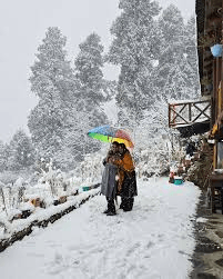 हिमाचल में बर्फबारी से तीन NH बंद, 9 जगह शून्य से नीचे पारा; कब होगी बारिश-बर्फबारी!! “ • ˌ हिमाचल में बर्फबारी से तीन NH बंद, 9 जगह शून्य से नीचे पारा; कब होगी बारिश-बर्फबारी!! “ • ˌ