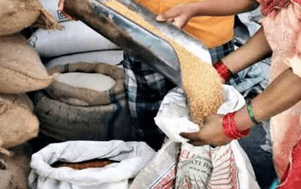 हिमाचल के डिपुओं को राशन का आवंटन, जानें फरवरी माह में कितना मिलेगा आटा और चावल जानिए पूरी खबर!! “ • ˌ हिमाचल के डिपुओं को राशन का आवंटन, जानें फरवरी माह में कितना मिलेगा आटा और चावल जानिए पूरी खबर!! “ • ˌ