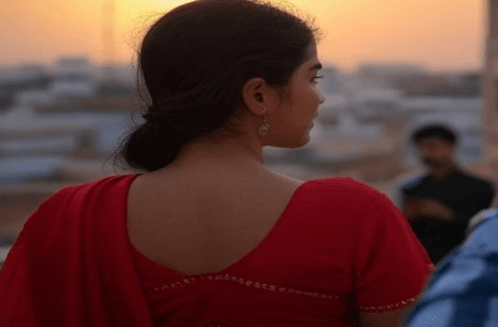 लड़की की हुई थी नई-नई शादी, पति के दोस्त सावन ने छत पर नहाते समय बनाया वीडियो फिर…जानिए पूरी खबर!! “ • ˌ लड़की की हुई थी नई-नई शादी, पति के दोस्त सावन ने छत पर नहाते समय बनाया वीडियो फिर…जानिए पूरी खबर!! “ • ˌ