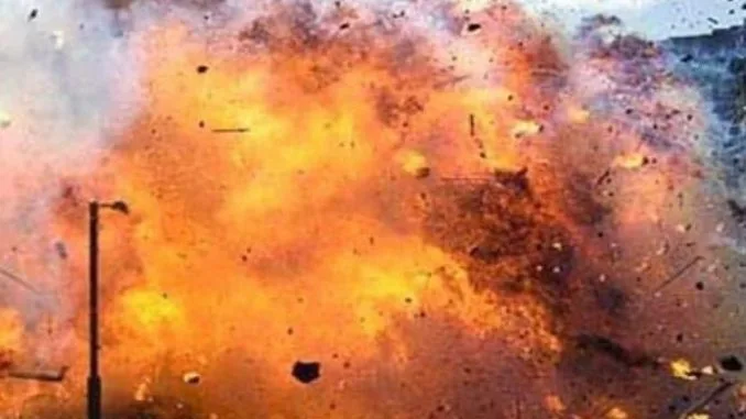 अभी अभीः सेना का बड़ा ऑपरेशन, 30 आतंकी ढेर, हथियार और गोला-बारूद बरामद !! “ • ˌ अभी अभीः सेना का बड़ा ऑपरेशन, 30 आतंकी ढेर, हथियार और गोला-बारूद बरामद !! “ • ˌ