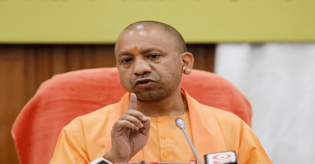 ‘आप बस वीडियो बनाइए, वसूली का काम सरकार करेगी’ : सीएम योगी की दो टूक, संपत्तियों को नुकसान पहुंचाया तो… ˌ • ‘आप बस वीडियो बनाइए, वसूली का काम सरकार करेगी’ : सीएम योगी की दो टूक, संपत्तियों को नुकसान पहुंचाया तो… ˌ •