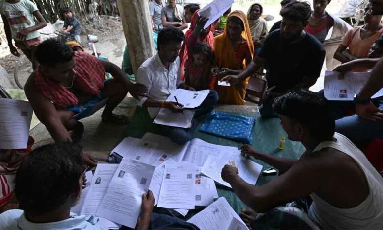 7 लाख मतदाताओं में मिली हैरान कर देने वाली गड़बड़ियाँ! – Khabar Monkey 7 लाख मतदाताओं में मिली हैरान कर देने वाली गड़बड़ियाँ! – Khabar Monkey